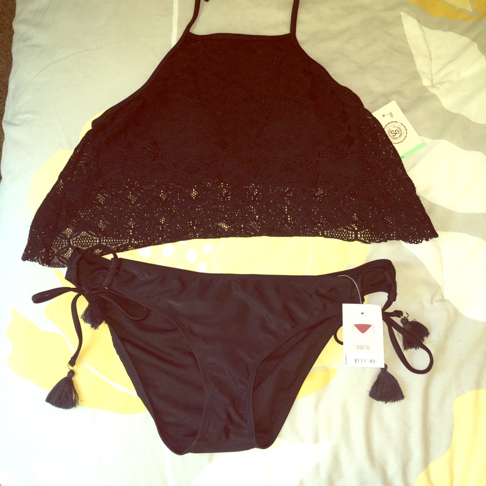 Cute two piece bathing suit size m/l